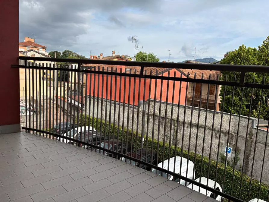 Immagine 15 di Appartamento in vendita  in via Roma 23 a Almenno San Bartolomeo