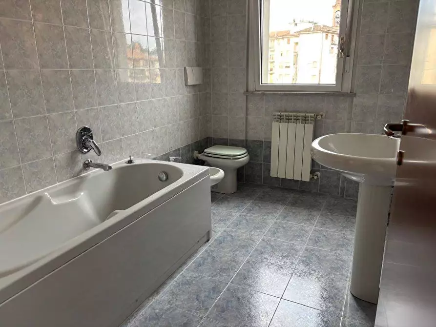 Immagine 23 di Appartamento in vendita  in via Roma 23 a Almenno San Bartolomeo