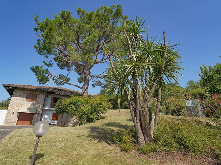 Immagine 12 di Villa in vendita  in Via Valle 1 a Bergamo