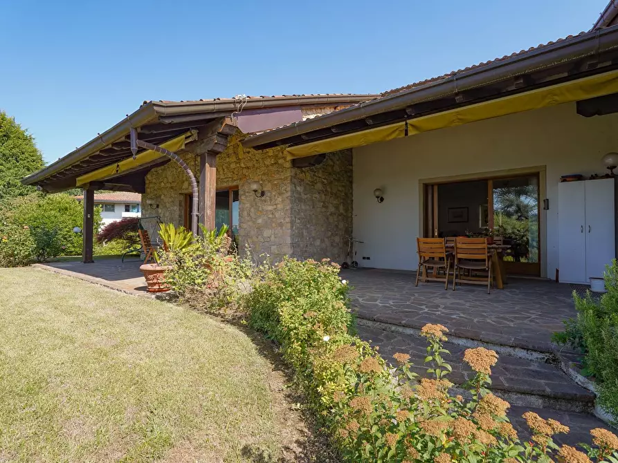Immagine 16 di Villa in vendita  in Via Valle 1 a Bergamo