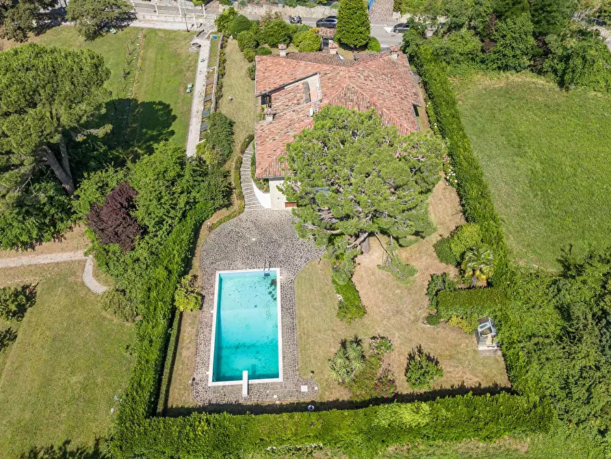 Immagine 58 di Villa in vendita  in Via Valle 1 a Bergamo