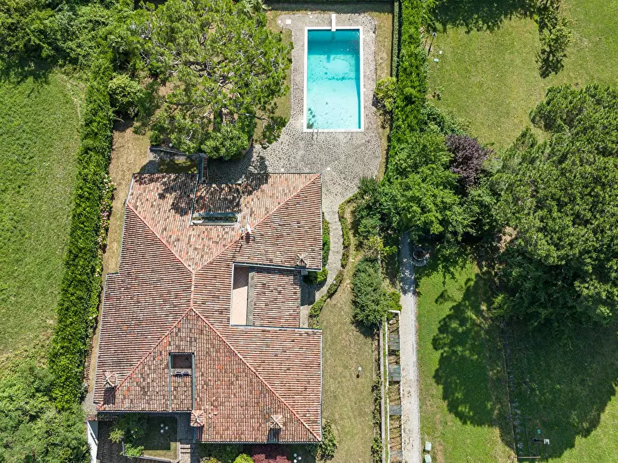Immagine 65 di Villa in vendita  in Via Valle 1 a Bergamo