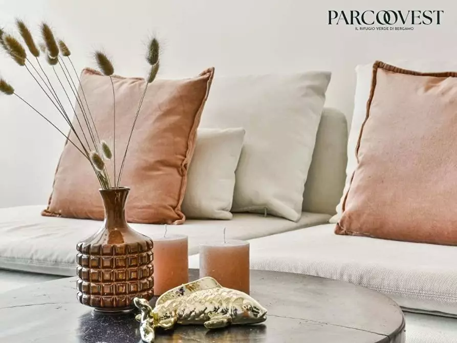 Immagine 9 di Appartamento in vendita  in VIA RAVIZZA a Bergamo