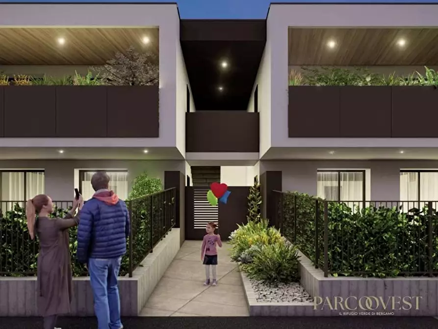 Immagine 17 di Appartamento in vendita  in VIA RAVIZZA a Bergamo