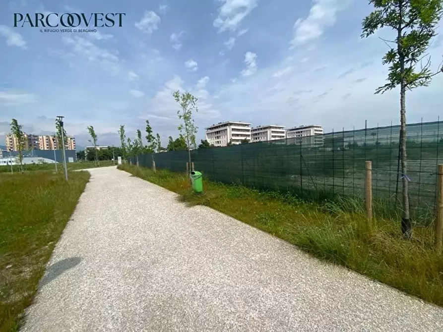 Immagine 35 di Appartamento in vendita  in VIA RAVIZZA a Bergamo