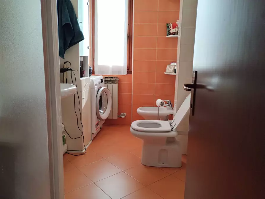 Immagine 12 di Appartamento in vendita  in via Toti 1 a Arcene