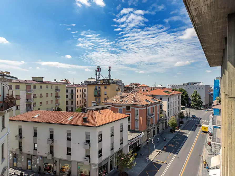 Immagine 15 di Appartamento in vendita  in Passaggio Don Antonio Seghezzi 2 a Bergamo