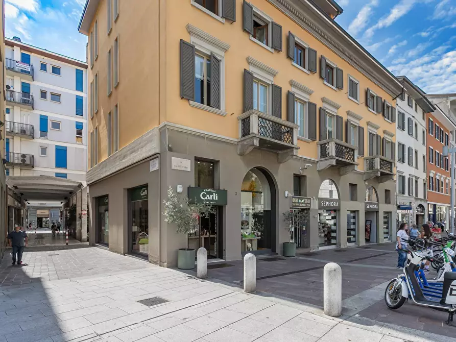 Immagine 29 di Appartamento in vendita  in Passaggio Don Antonio Seghezzi 2 a Bergamo