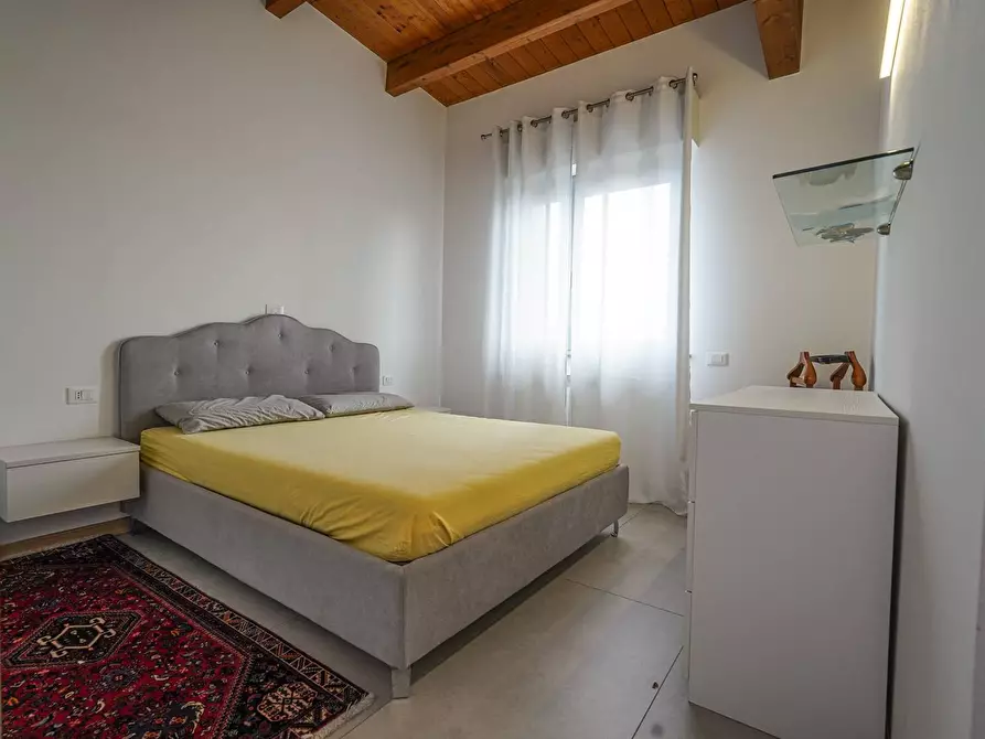 Immagine 16 di Attico in vendita  in via marconi 46 a Seriate