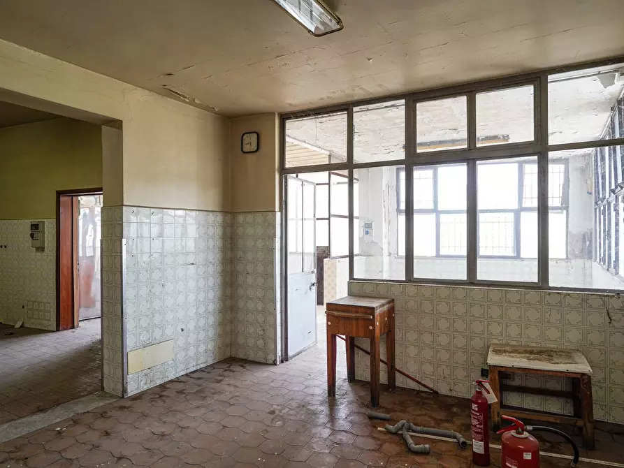 Immagine 61 di Palazzo in vendita  in Via vittorio Veneto 1 a Almenno San Bartolomeo