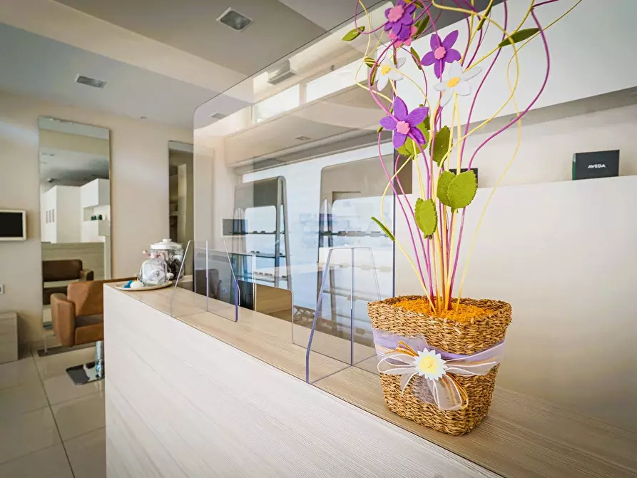 Immagine 19 di Negozio in vendita  in VIA  VERDI 15 a Almenno San Bartolomeo