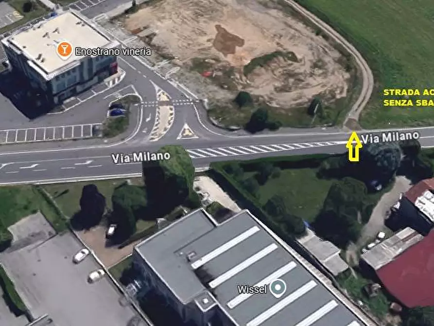 Immagine 7 di Terreno agricolo in vendita  in Via San Geminiano a Almenno San Bartolomeo