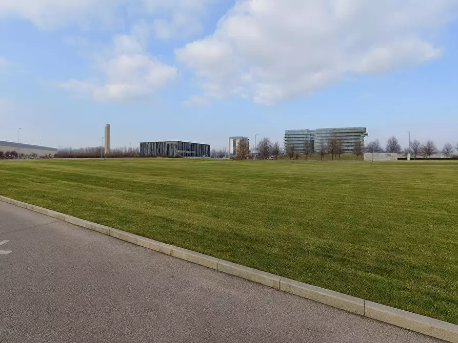 Immagine 1 di Terreno residenziale in vendita  a Bordano