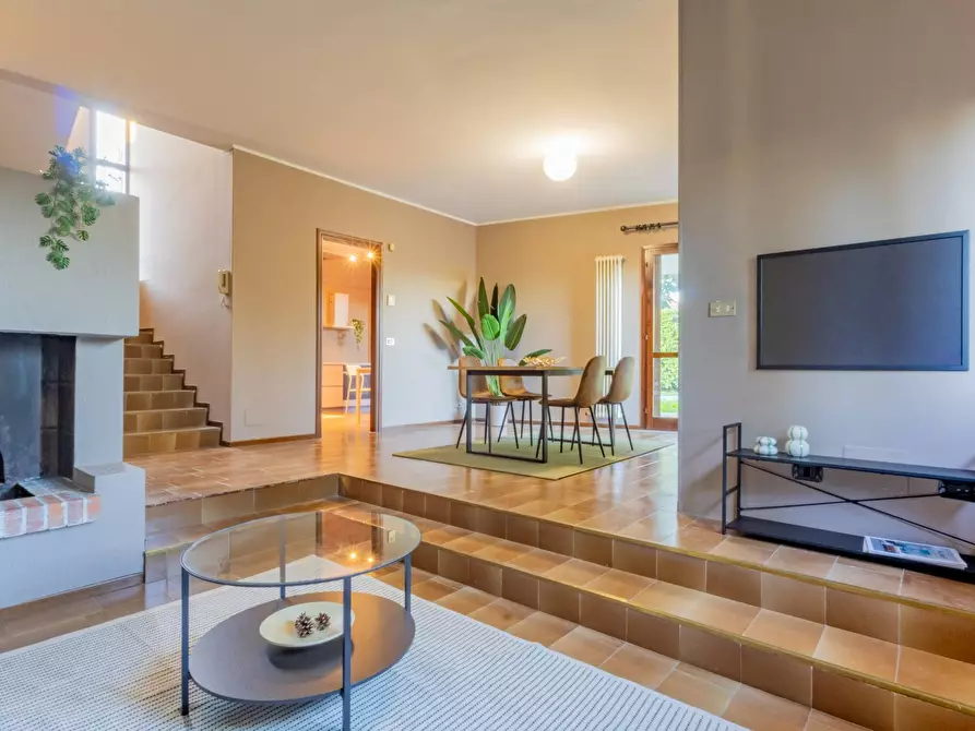 Immagine 1 di Villa in vendita  in via Zavaritt 200 a Gorle