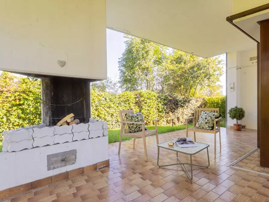 Immagine 8 di Villa in vendita  in via Zavaritt 200 a Gorle