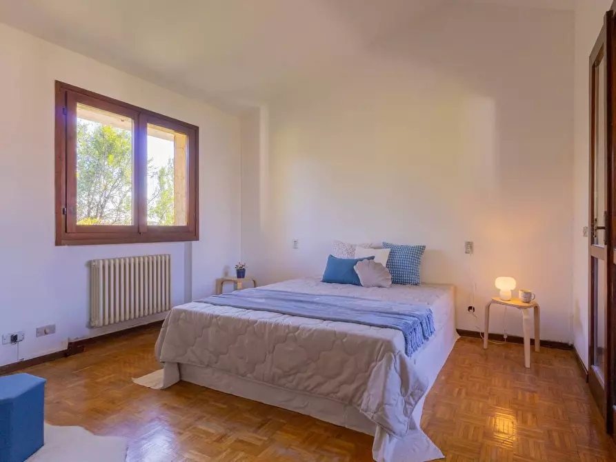 Immagine 10 di Villa in vendita  in via Zavaritt 200 a Gorle