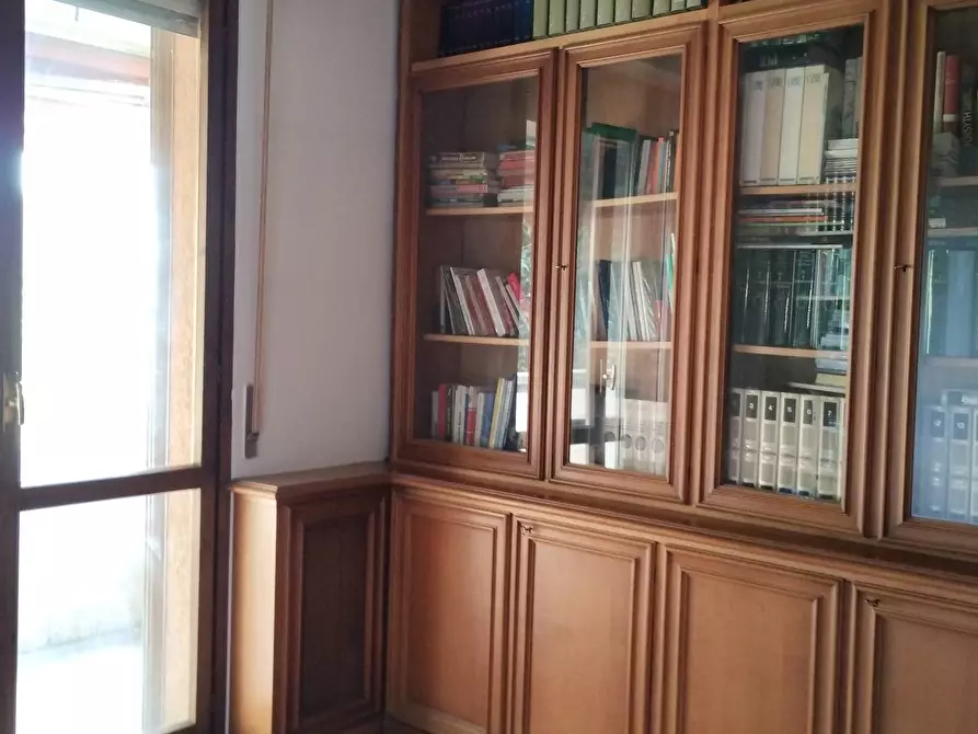 Immagine 6 di Villa in vendita  in VIA VERDELLINO 40 a Osio Sotto