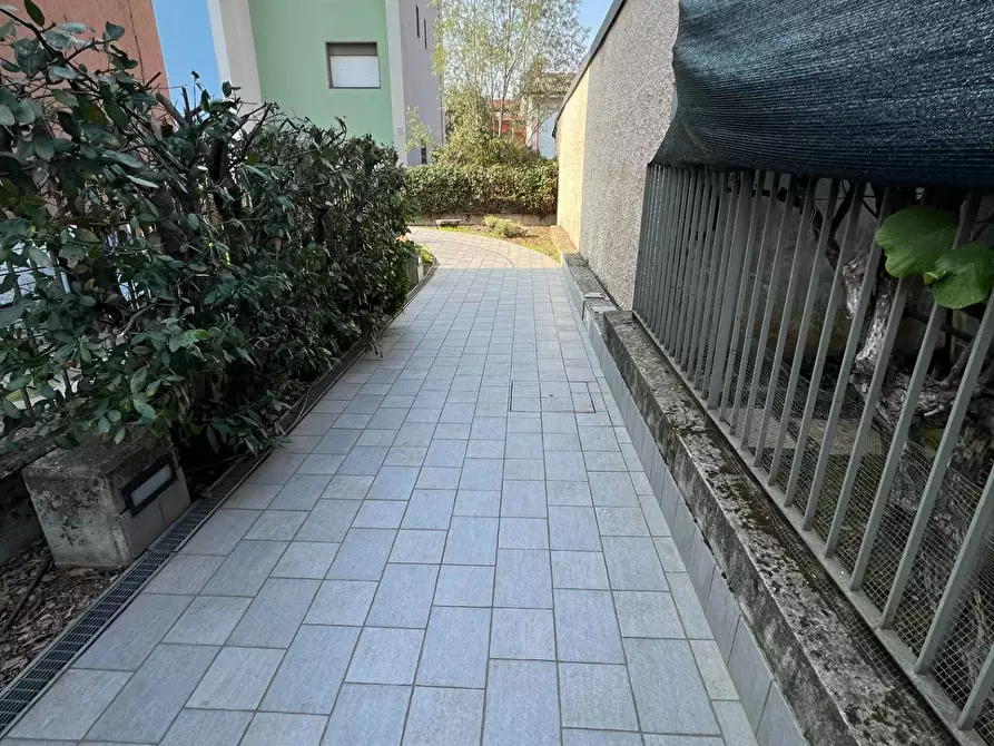 Immagine 9 di Villetta a schiera in vendita  in Via Doria 9 a Ciserano