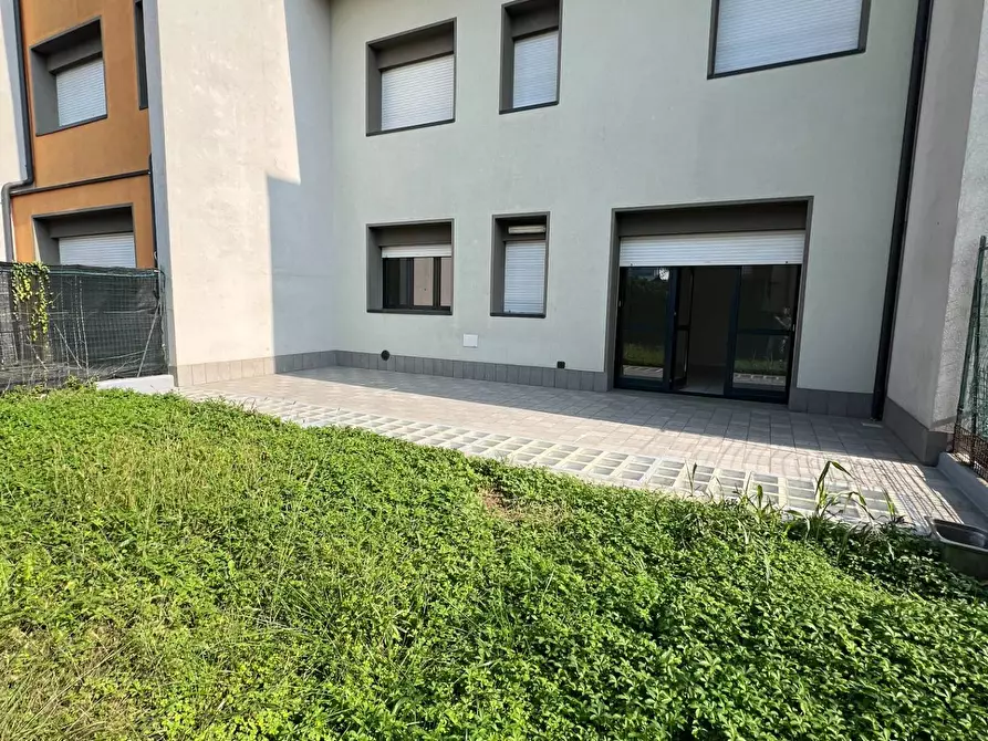 Immagine 2 di Villetta a schiera in vendita  in Via Doria 9 a Ciserano