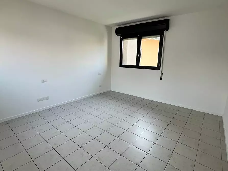 Immagine 17 di Villetta a schiera in vendita  in Via Doria 9 a Ciserano