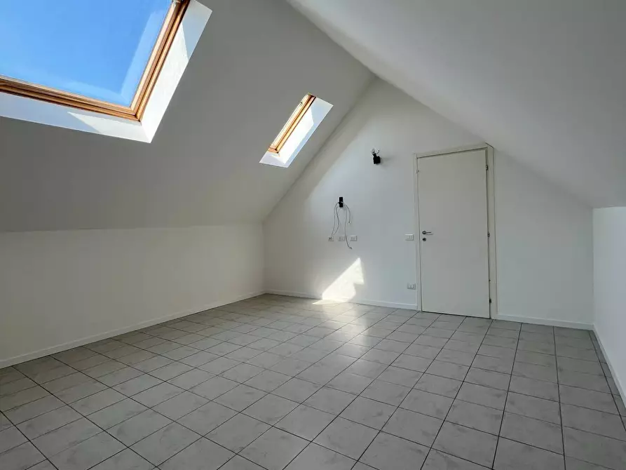 Immagine 26 di Villetta a schiera in vendita  in Via Doria 9 a Ciserano