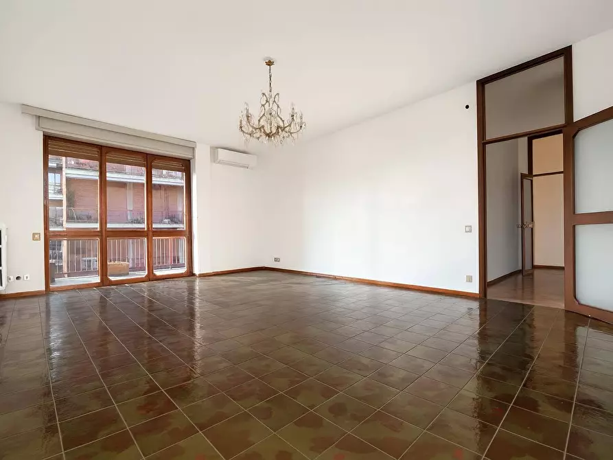 Immagine 4 di Appartamento in vendita  in VIA SANT'ALESSANDRO 72 a Bergamo