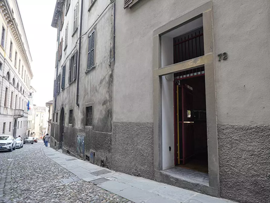 Immagine 26 di Appartamento in vendita  in VIA SANT'ALESSANDRO 72 a Bergamo