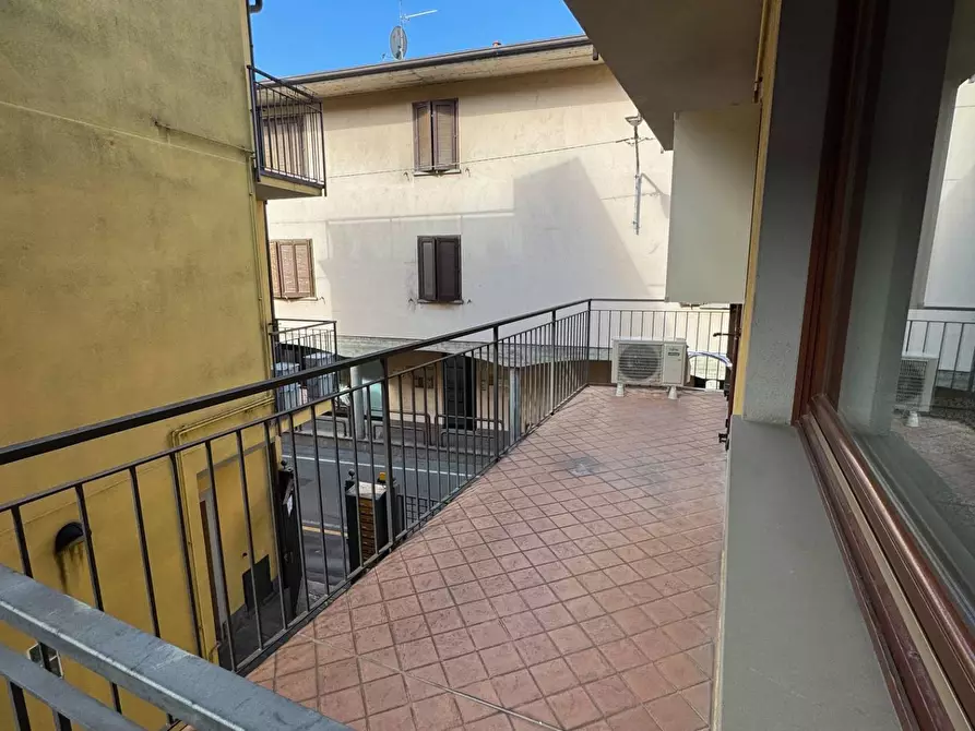 Immagine 16 di Appartamento in vendita  in Via Capersegno 1 a Almenno San Bartolomeo