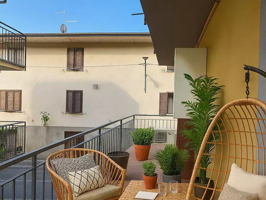 Immagine 2 di Appartamento in vendita  in Via Capersegno 1 a Almenno San Bartolomeo