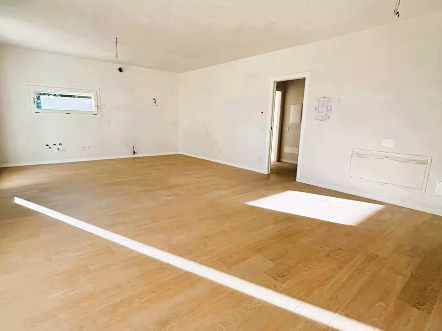 Immagine 10 di Appartamento in vendita  in via Rita Levi Montalcini 10 a Dalmine