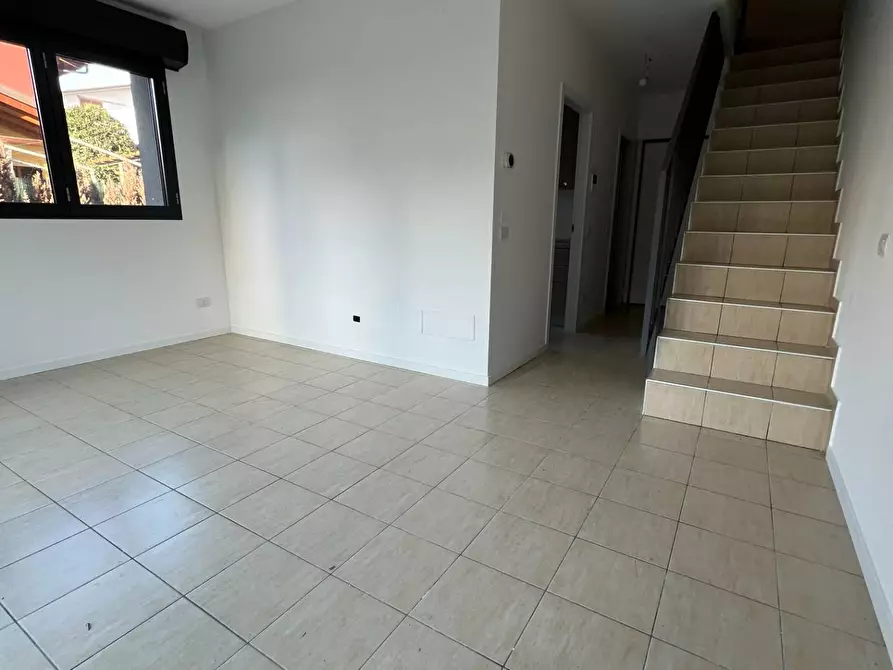 Immagine 11 di Villetta a schiera in vendita  in DORIA 29 a Ciserano