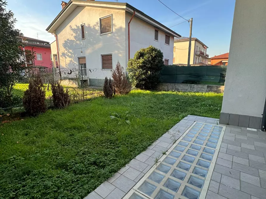 Immagine 29 di Villetta a schiera in vendita  in DORIA 29 a Ciserano