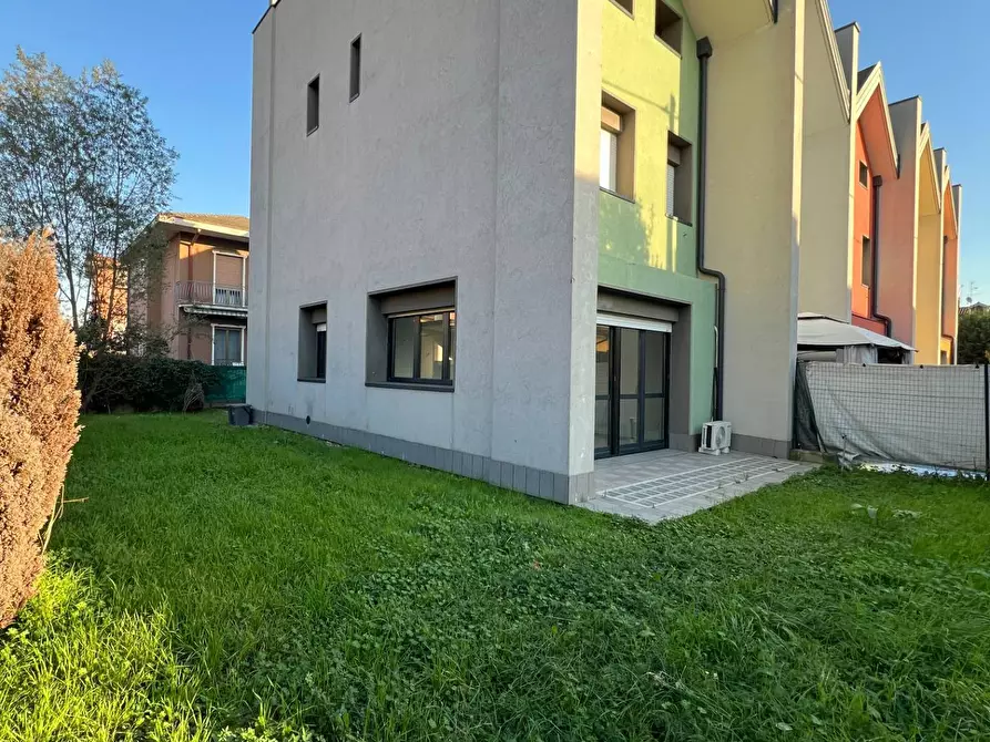 Immagine 32 di Villetta a schiera in vendita  in DORIA 29 a Ciserano