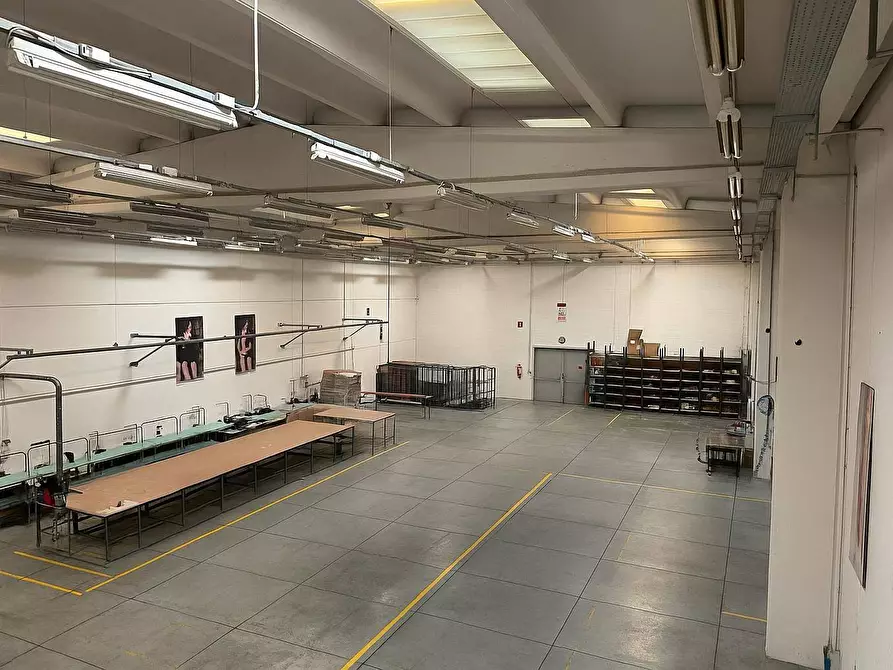 Immagine 16 di Capannone industriale in vendita  in VIA DON PEDRINELLI 65 a Almenno San Bartolomeo