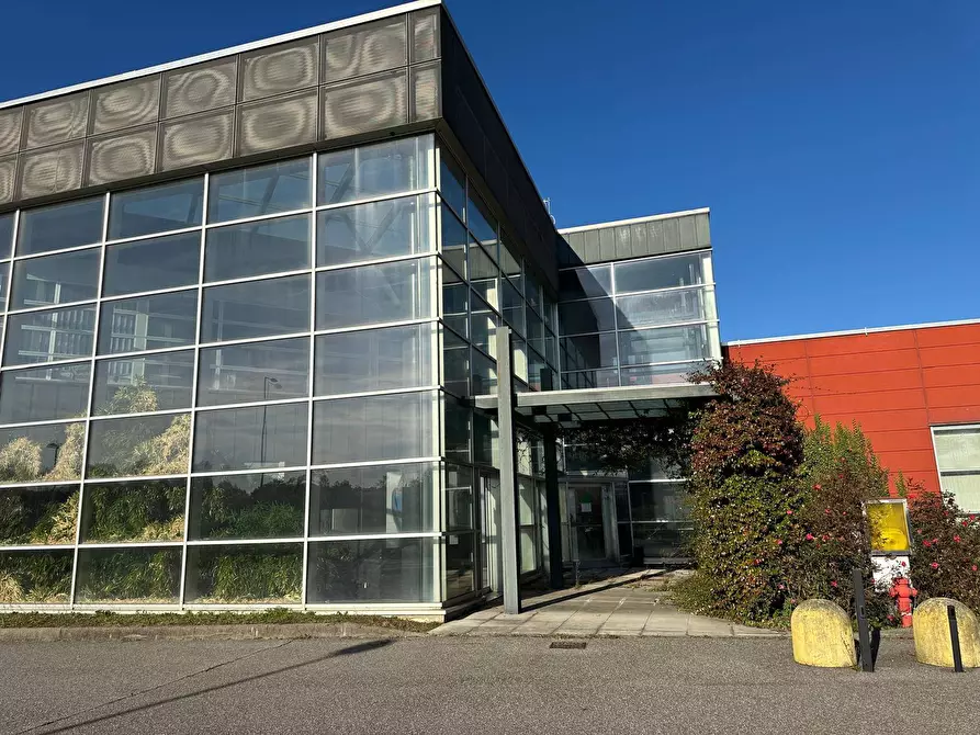 Immagine 12 di Capannone industriale in affitto  in VIA DON PEDRINELLI 65 a Almenno San Bartolomeo