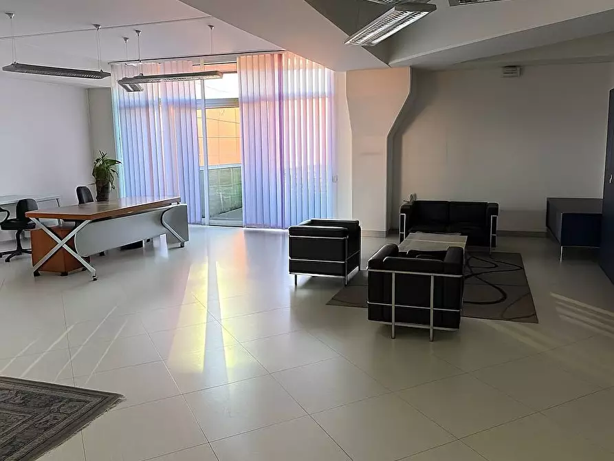 Immagine 45 di Capannone industriale in affitto  in VIA PADRE CESARE ALBISETTI a Almenno San Bartolomeo