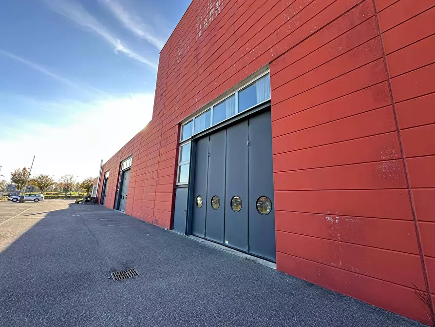 Immagine 9 di Capannone industriale in affitto  in VIA PADRE CESARE ALBISETTI a Almenno San Bartolomeo