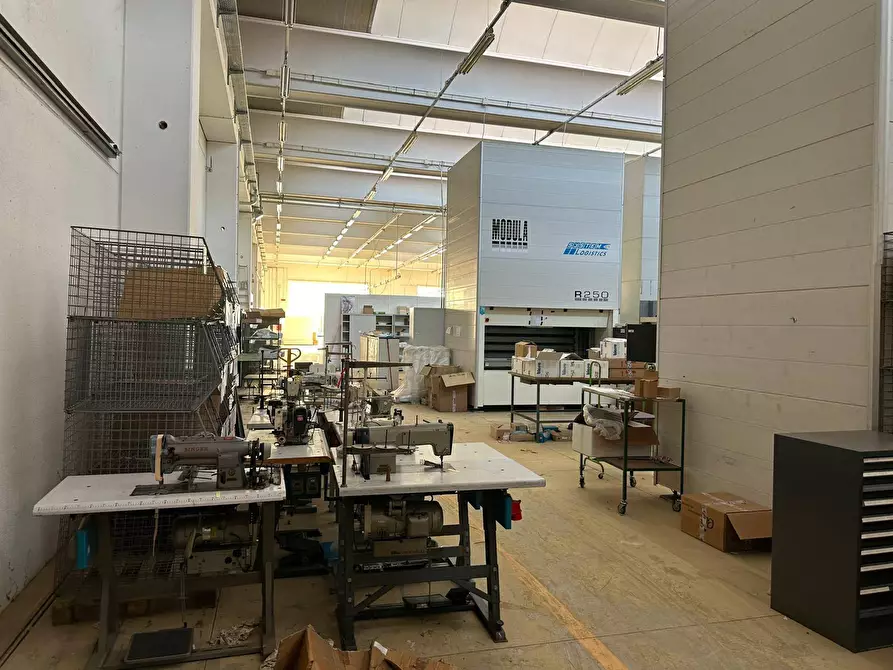 Immagine 22 di Capannone industriale in vendita  in VIA DON PADRE CESARE ALBISETTI a Almenno San Bartolomeo