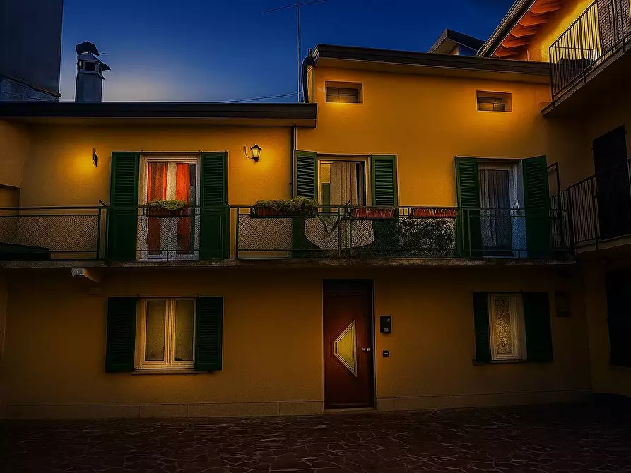 Immagine 3 di Appartamento in vendita  in via Piazzini 5 a Ponte San Pietro