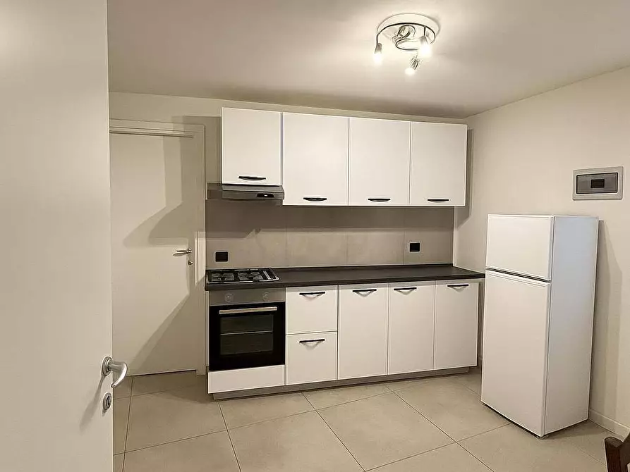 Immagine 8 di Appartamento in vendita  in via Piazzini 5 a Ponte San Pietro