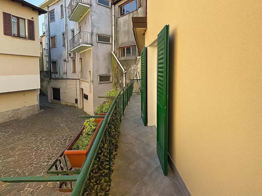 Immagine 12 di Appartamento in vendita  in via Piazzini 5 a Ponte San Pietro