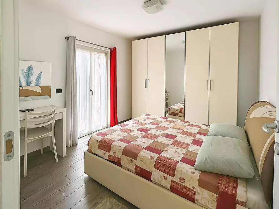 Immagine 18 di Appartamento in vendita  in via Piazzini 5 a Ponte San Pietro