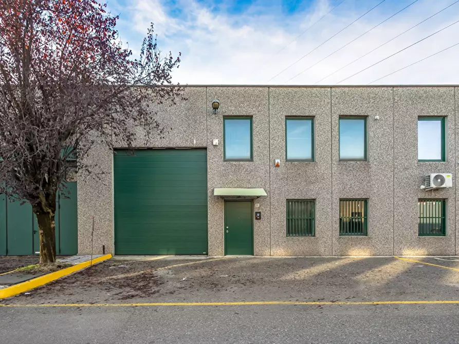 Immagine 4 di Capannone industriale in vendita  in Via Quinto Alpini 5 a Bagnatica