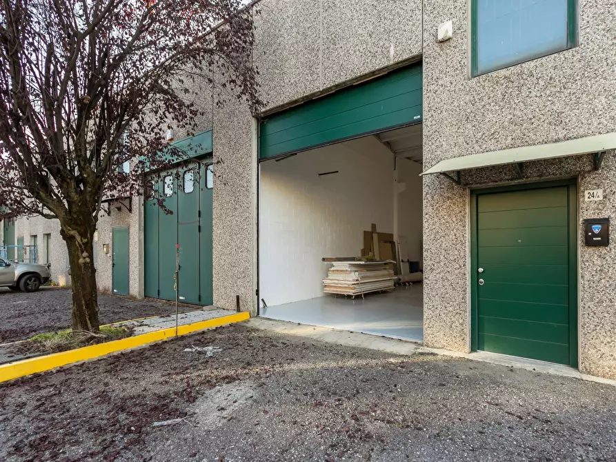 Immagine 7 di Capannone industriale in vendita  in Via Quinto Alpini 5 a Bagnatica