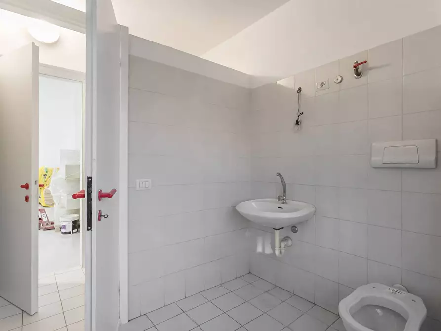 Immagine 17 di Capannone industriale in vendita  in Via Quinto Alpini 5 a Bagnatica