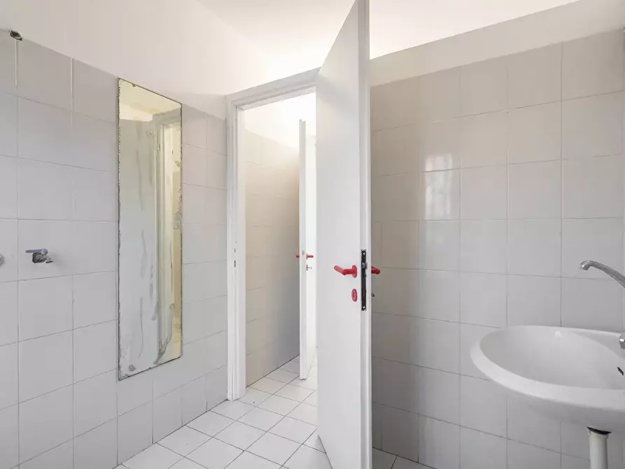 Immagine 19 di Capannone industriale in vendita  in Via Quinto Alpini 5 a Bagnatica