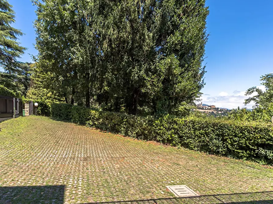 Immagine 34 di Appartamento in vendita  in Via San Matteo Alla Benaglia 24 a Bergamo