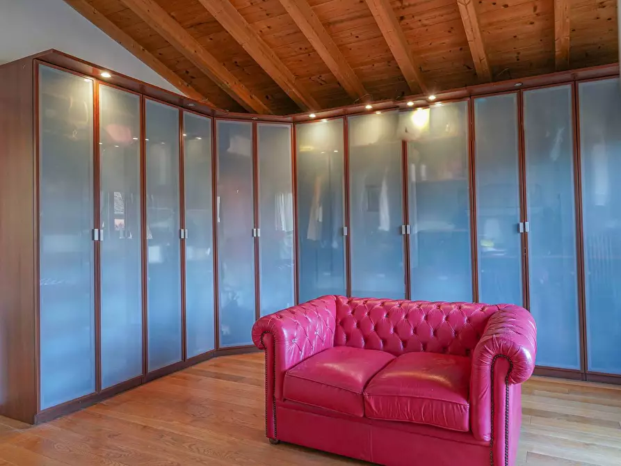 Immagine 17 di Villa in vendita  in via garibaldi 12 a Almenno San Bartolomeo