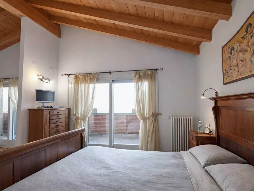 Immagine 16 di Villa in vendita  in via garibaldi 12 a Almenno San Bartolomeo