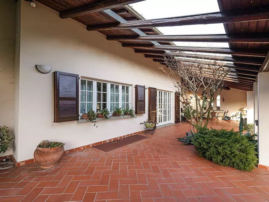 Immagine 14 di Villa in vendita  in PEDRINELLI a Carvico